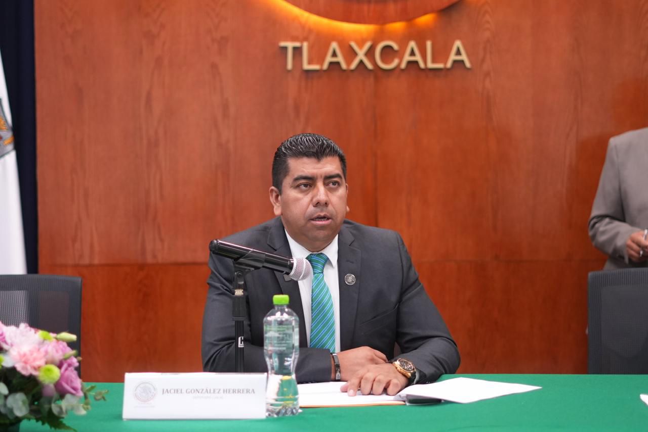 Comparecen aspirantes a la magistratura del TSJE ante la LXV Legislatura